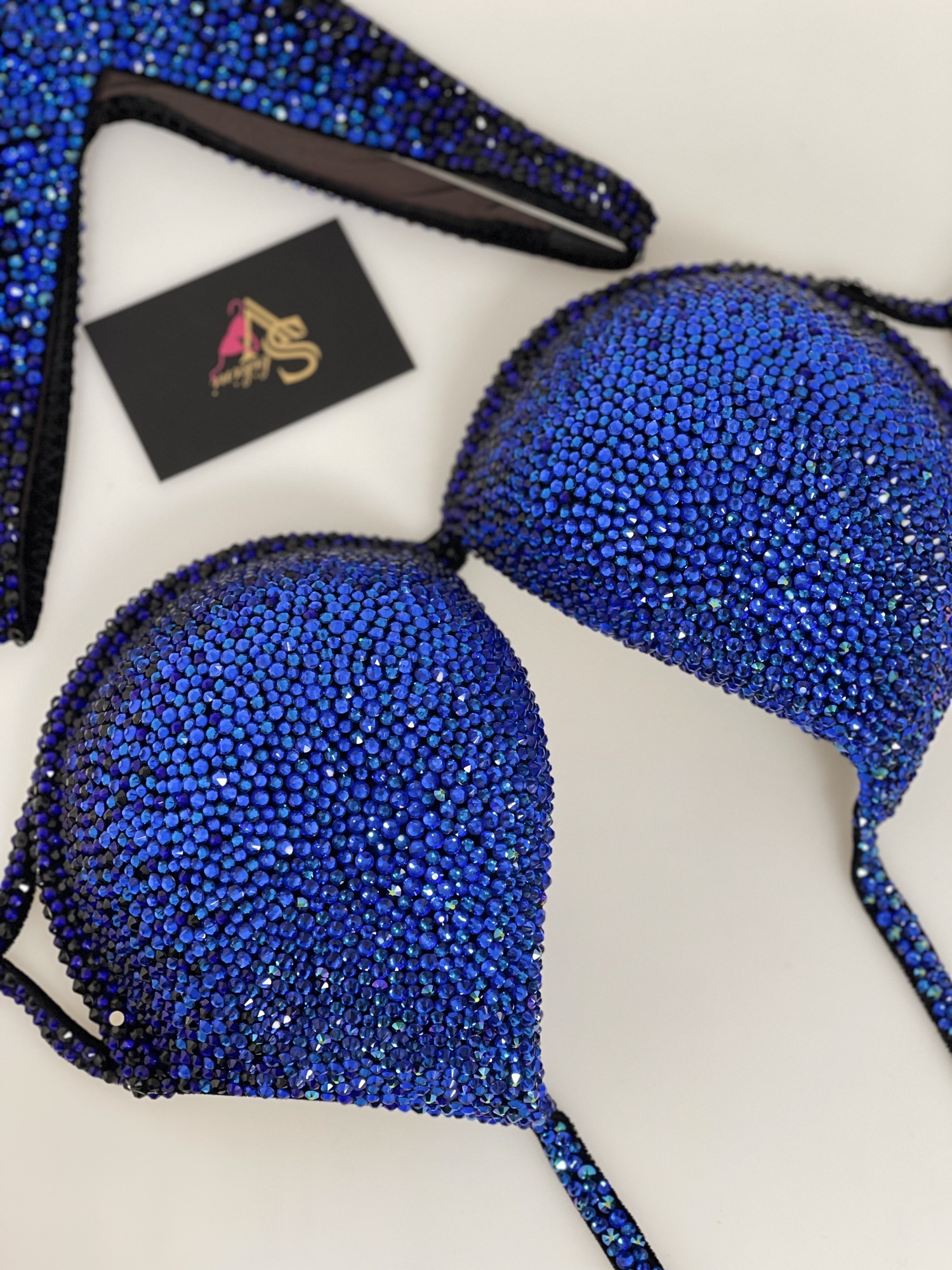 image-24-10-21-06-13-1_2000x2000_584 Blue Diamond - Image 1