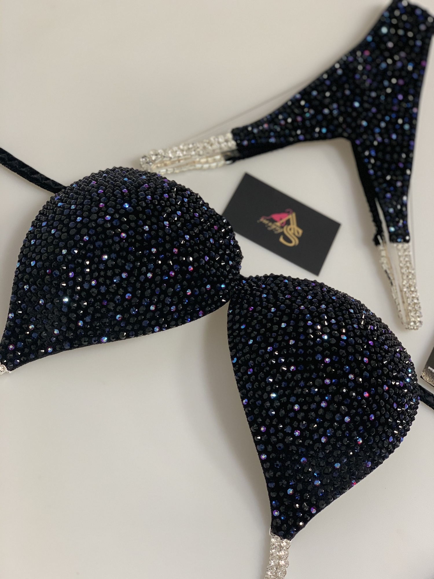 image-28-10-21-03-19_2000x2000_436 Night - Image 1