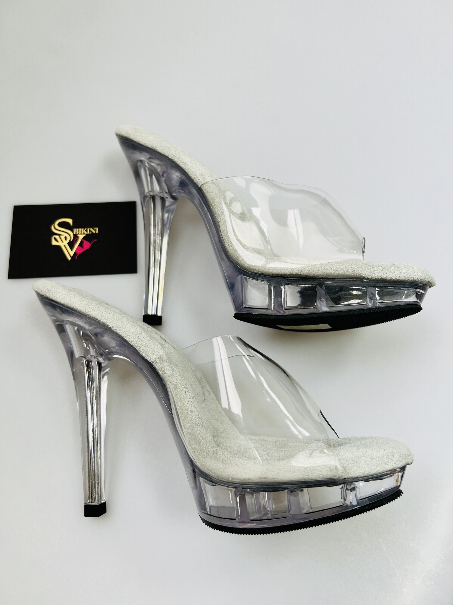 img_1283_2000x2000_436 NPC Shoes LIP101/C/M - Image 1