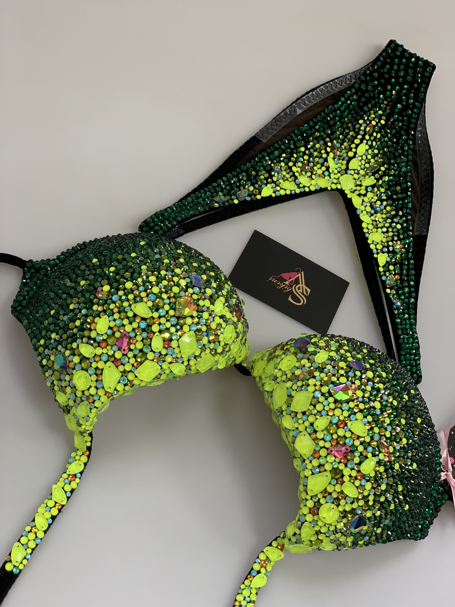 img_3216_2000x2000_436 Avocado - Image 1