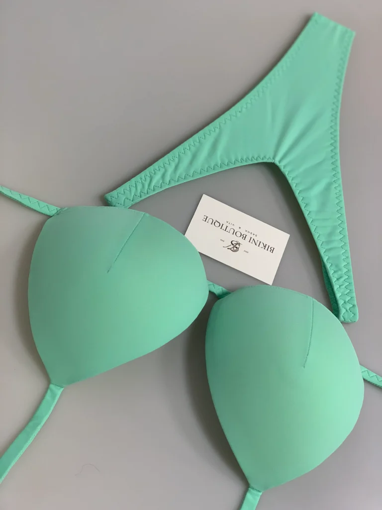 img_3585-768x1024-1 Mint - Image 1