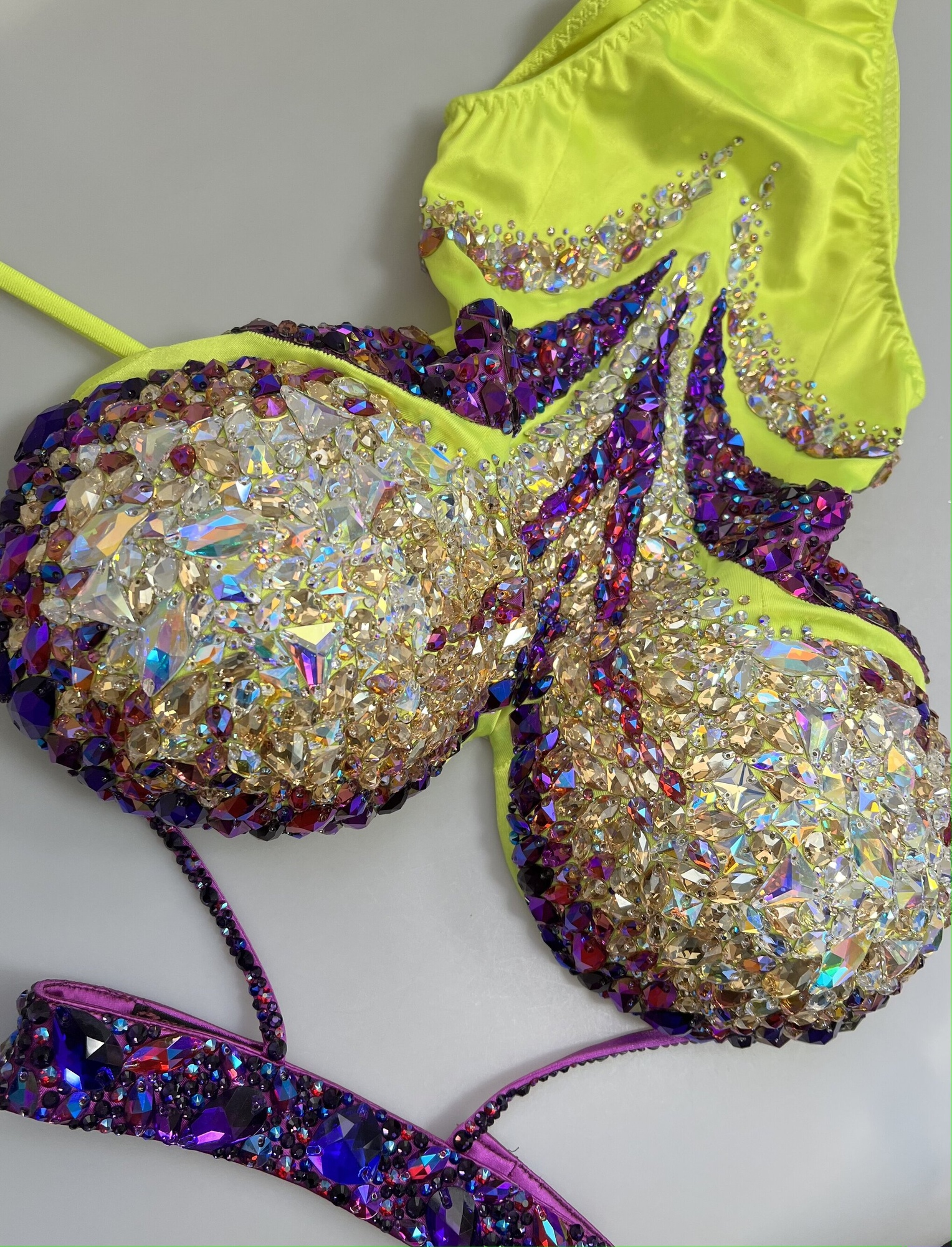 img_4342_2000x2000_436-2 Shangrila - Image 1