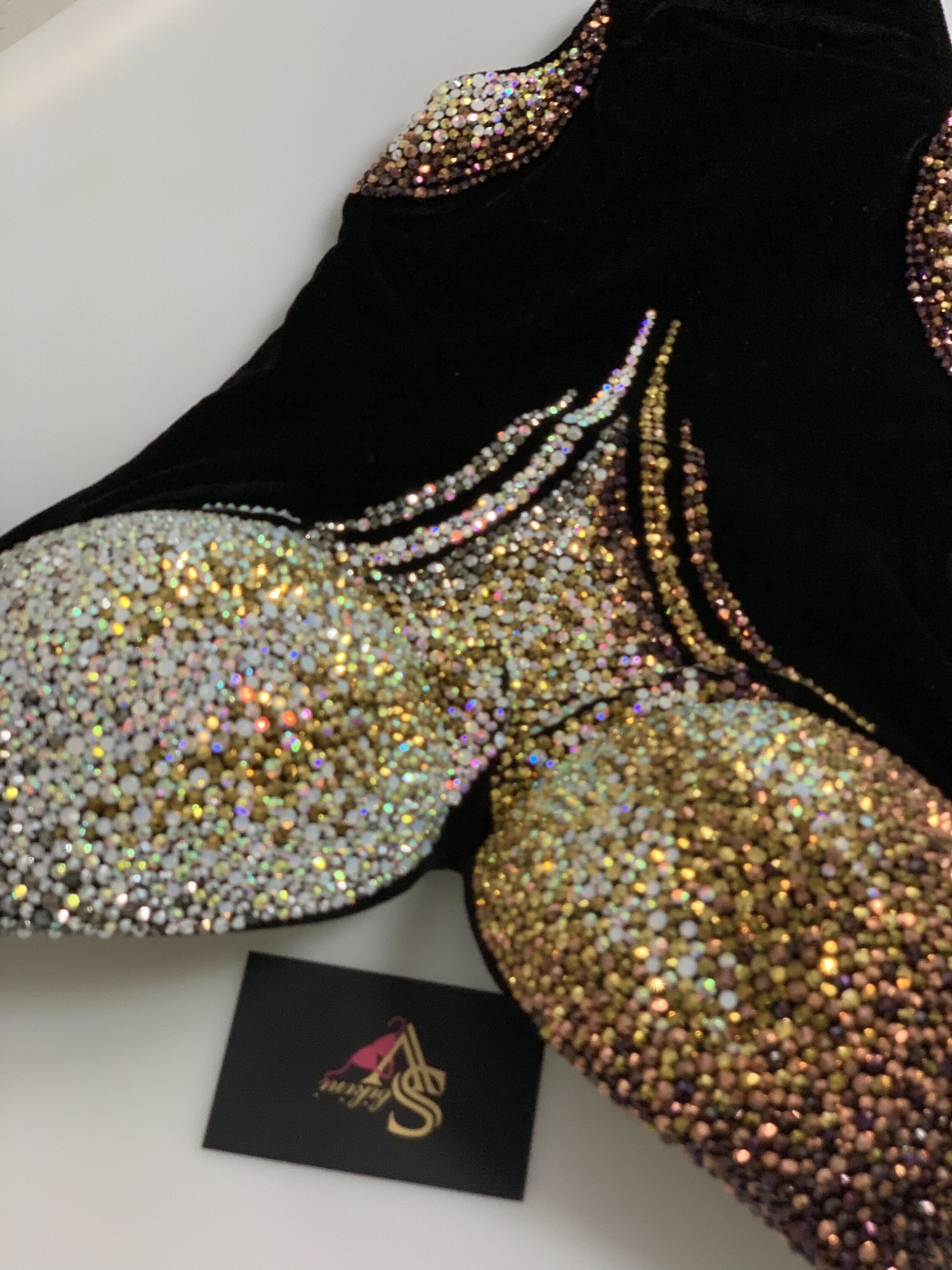 img_5655_2000x2000_436-2 Precious Heart - Image 1