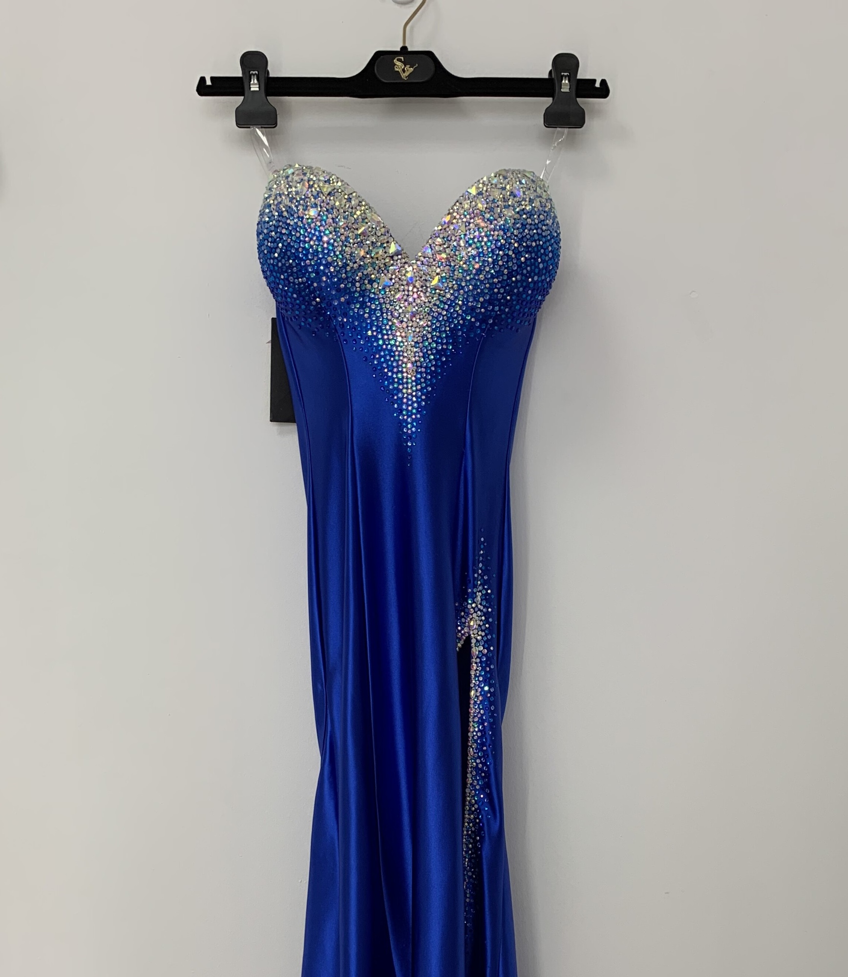 img_92261_2000x2000_584 Shining Snow - Image 1